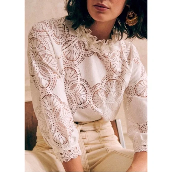 SEZANE White Lace Openwork High
Neck Eyelet Ruffle Button Back Bacall Blouse Top - Picture 7 of 17